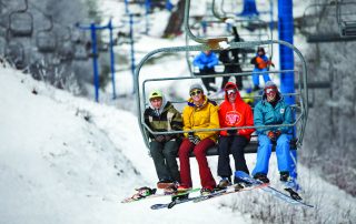 Pro Tips for Beginner Snowboarding In NC - A Cataloochee Snowboarding Vacation