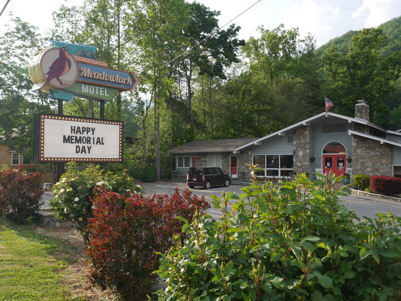 Smoky mountain heritage center